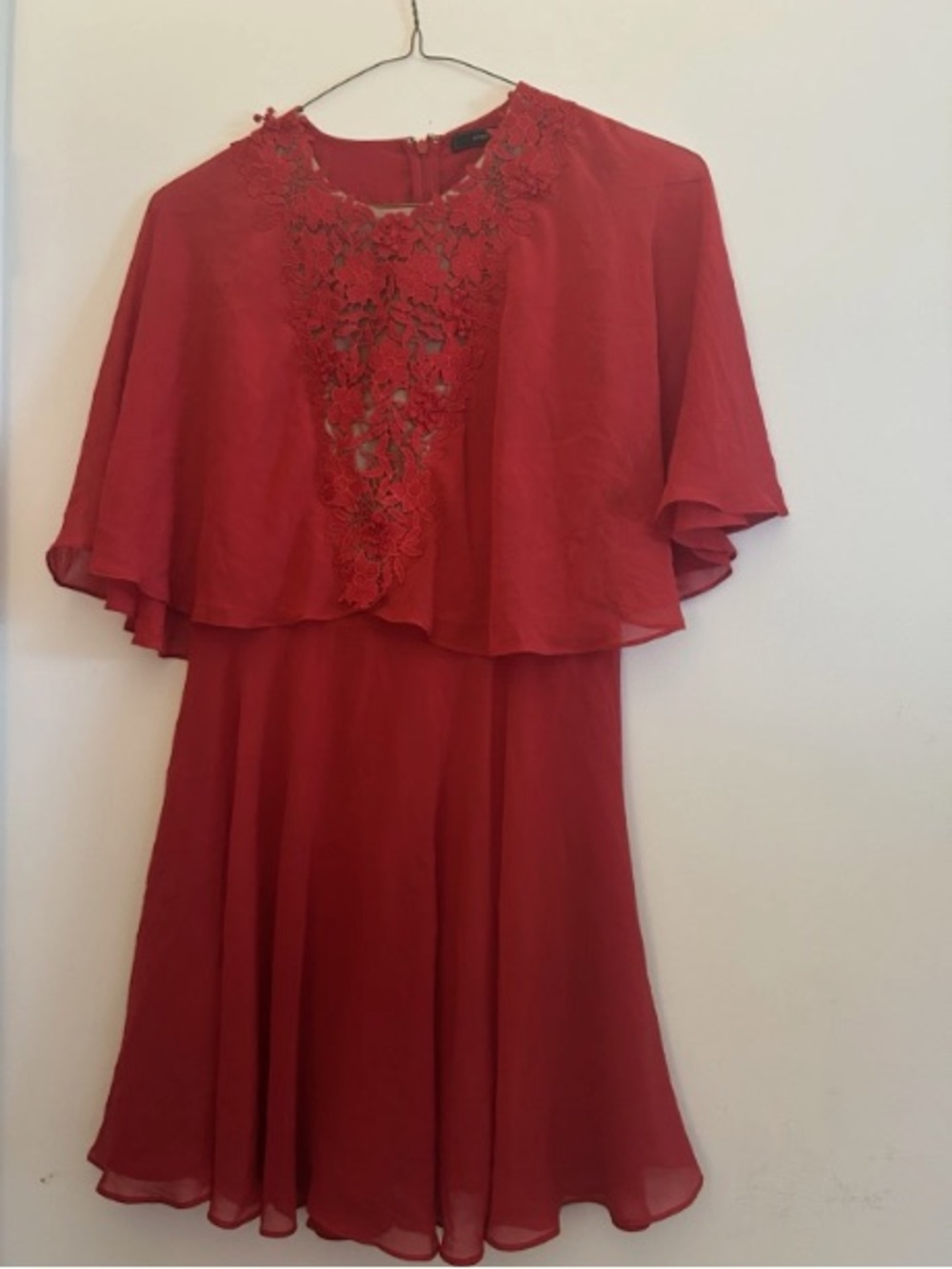 BCBGMaxAzria Red Lace-Detail Capelet Mini Dress